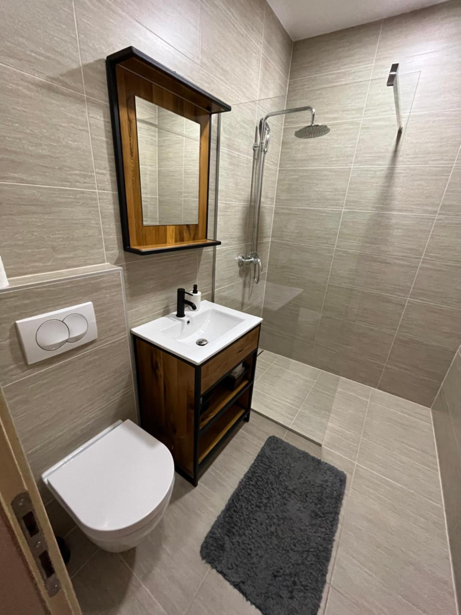 Apartamento For5 Ðakovo Exterior foto